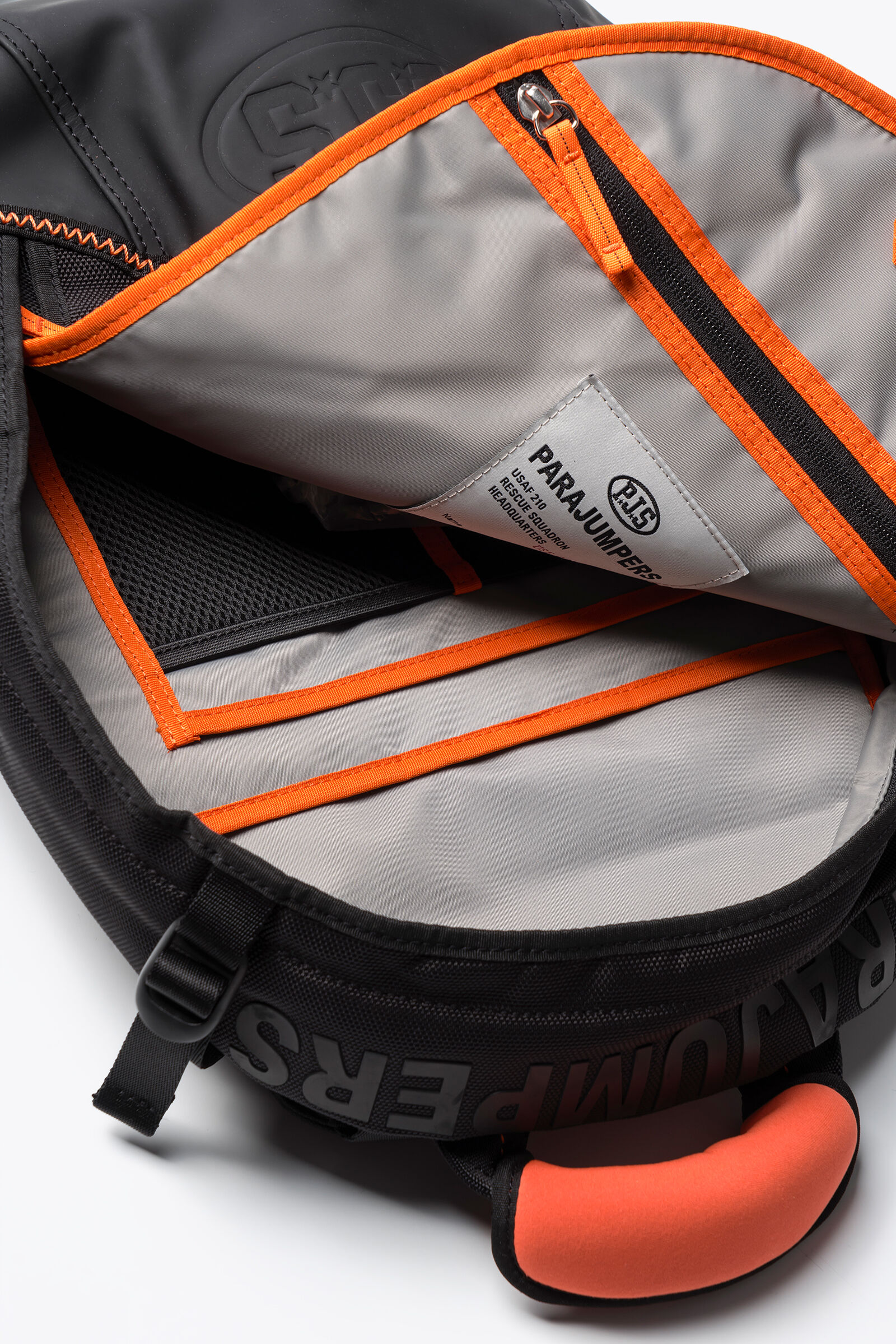 TAKU - BACKPACK BLACK | Parajumpers®