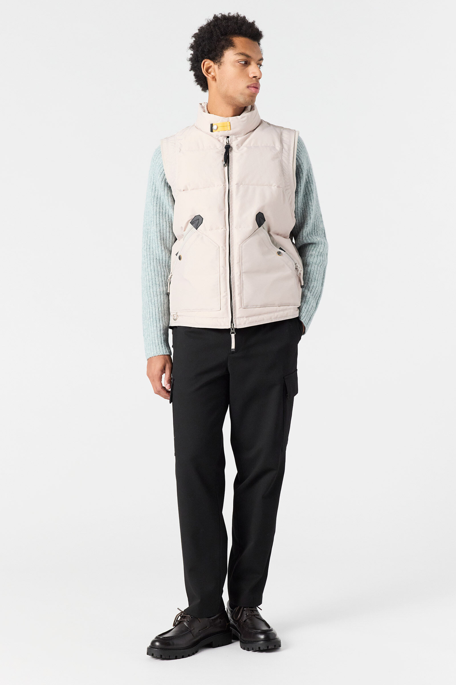 KOBUK - DOWN VEST BLACK | Parajumpers®