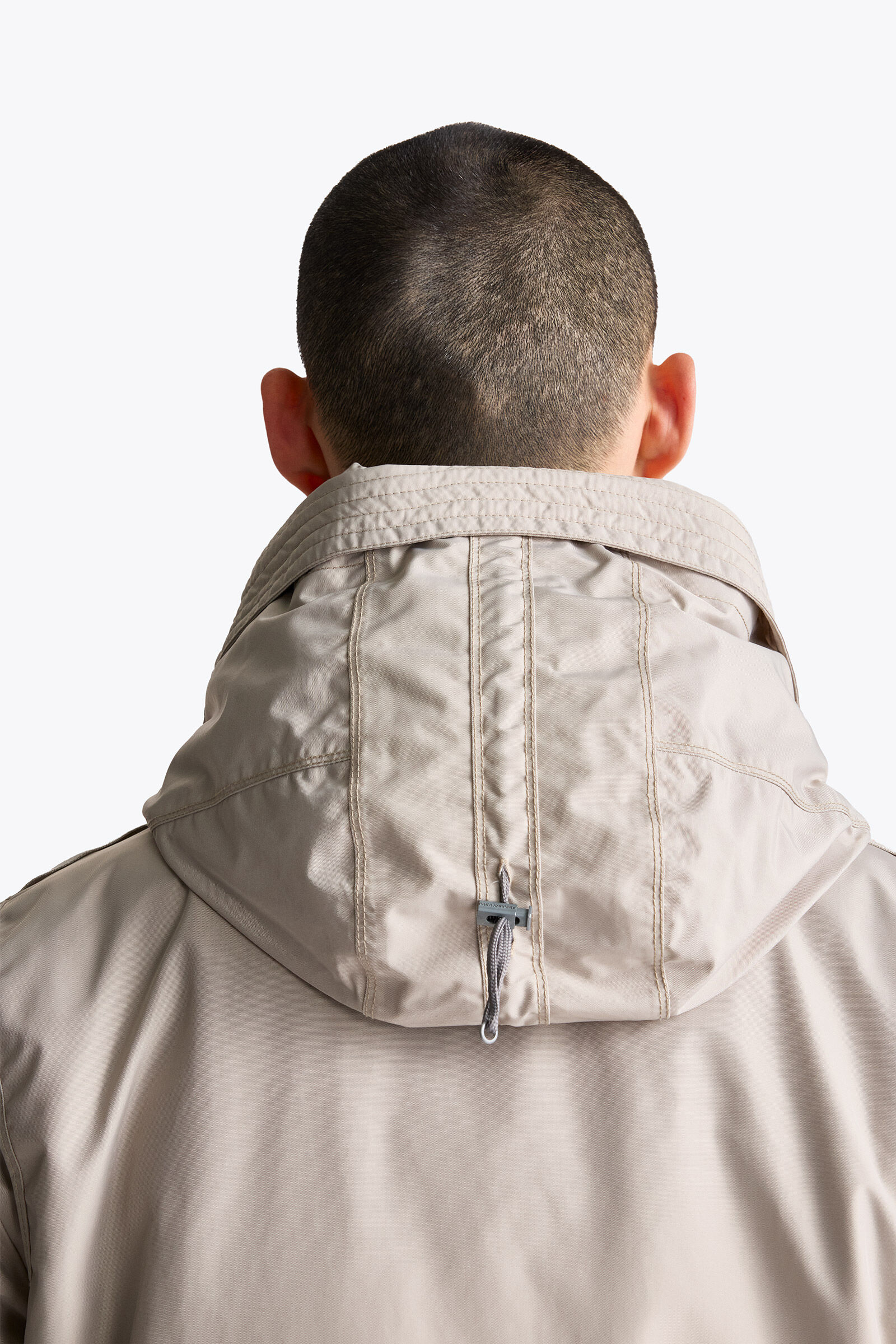 RIGHT HAND - HOODED JACKET BLACK | Parajumpers®